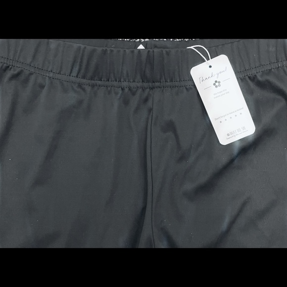 Daisy Del Sol flared leggings - Picture 4 of 4